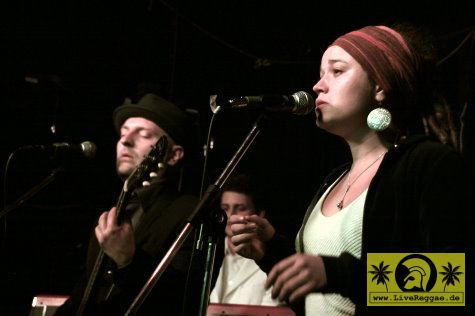 The Magic Touch (D) Strictly Studio One - Lovelite Berlin 02. Oktober 2010 (3).JPG